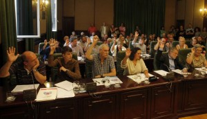 Pleno Municipal Ribeira. BNG. Foto LaVozDeGalicia